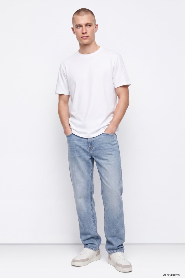 Leo Comfort Fit Light Jeans