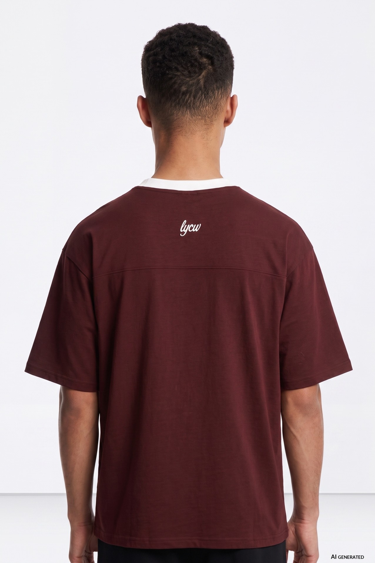 Camiseta oversize granate n�mero