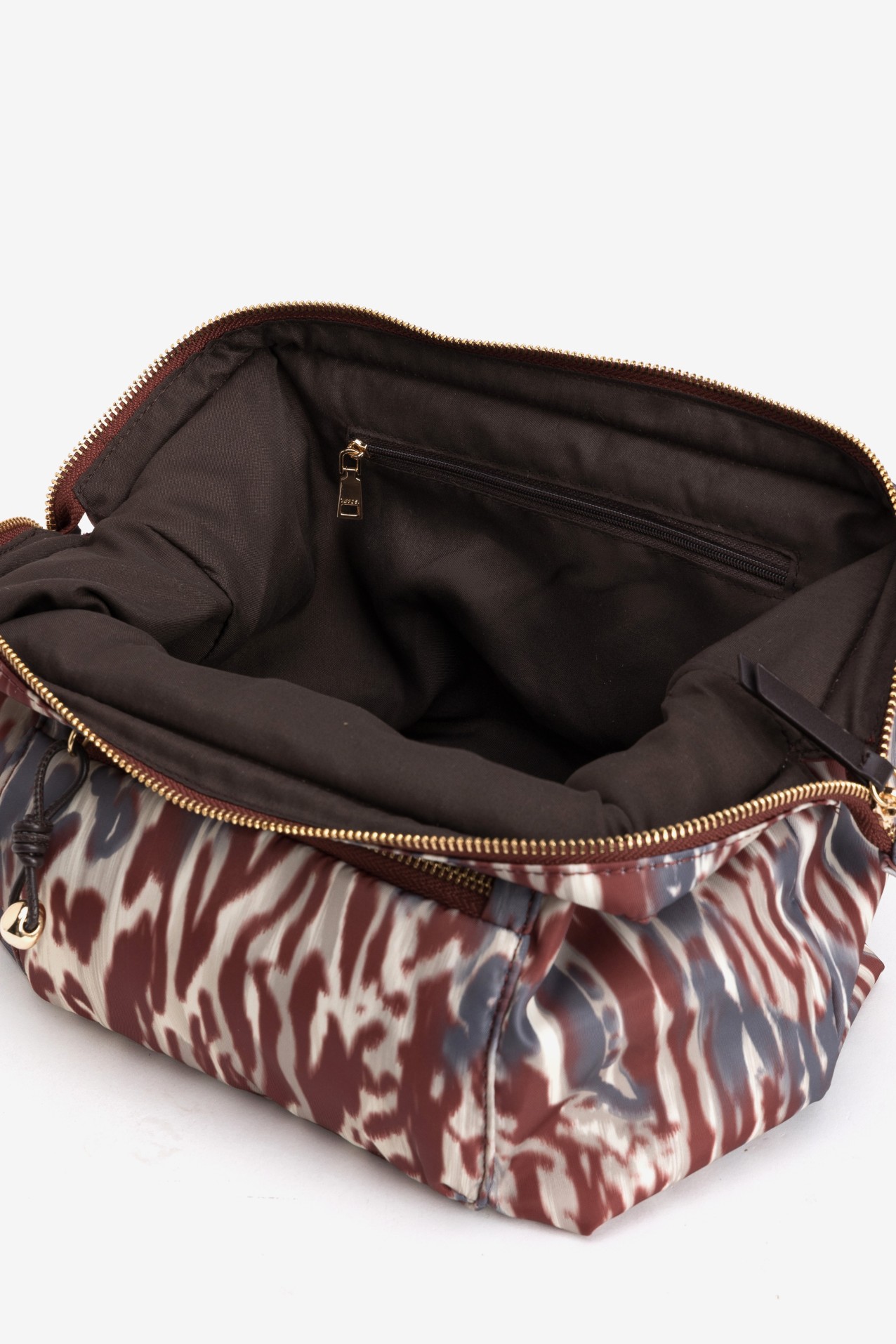 Monedero estampado marr�n y azul