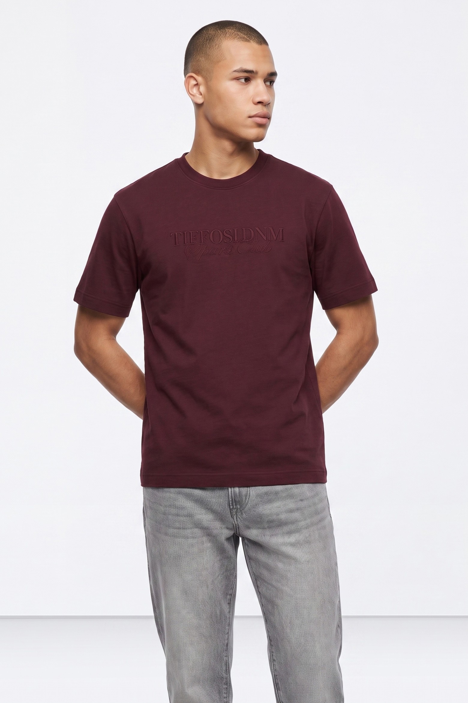 Camiseta roja corte regular