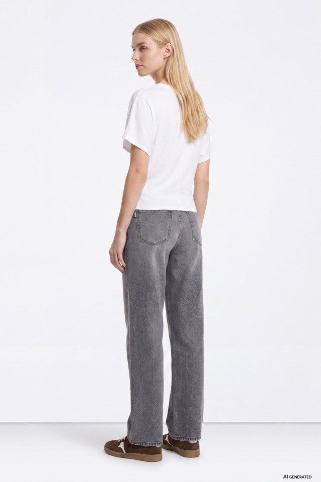 Grey Wide-Leg Straight Jeans Grey Wide-Leg Straight Jeans
