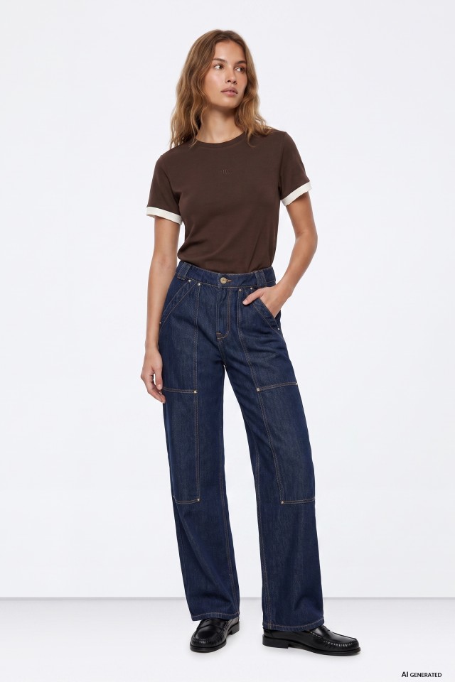 Wide Leg Jeans Stitch Detail