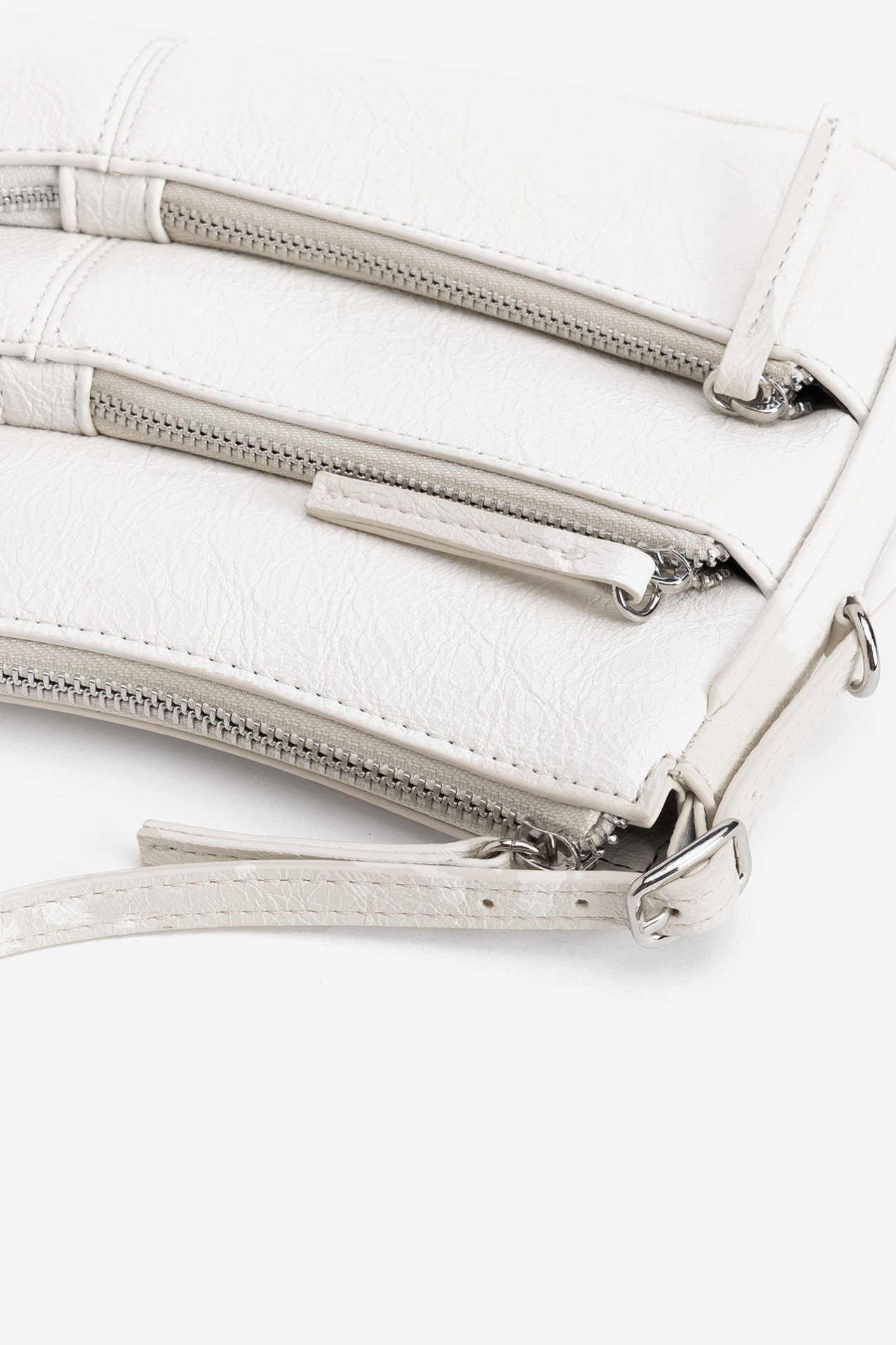 Urban Minimalist Cream Wallet