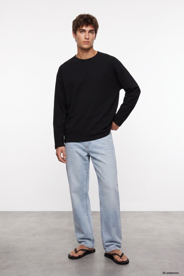 Austin Straight Fit Jeans