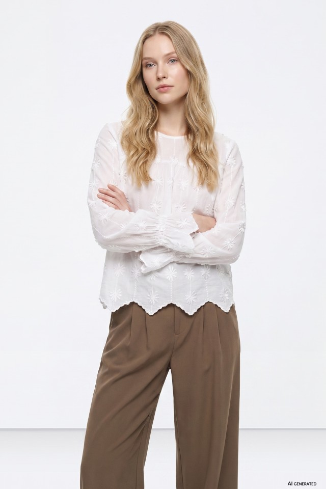 Blusa cru manga larga