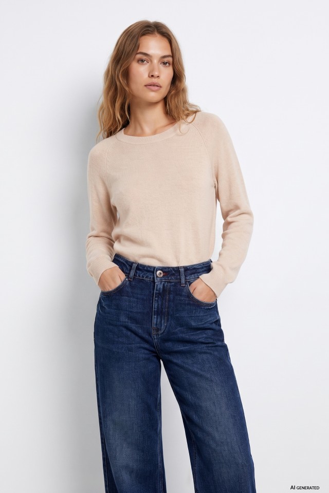Camisola bege gola redonda