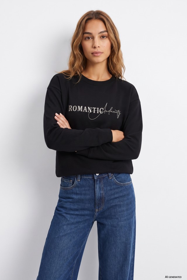Sudadera negra mensaje frontal