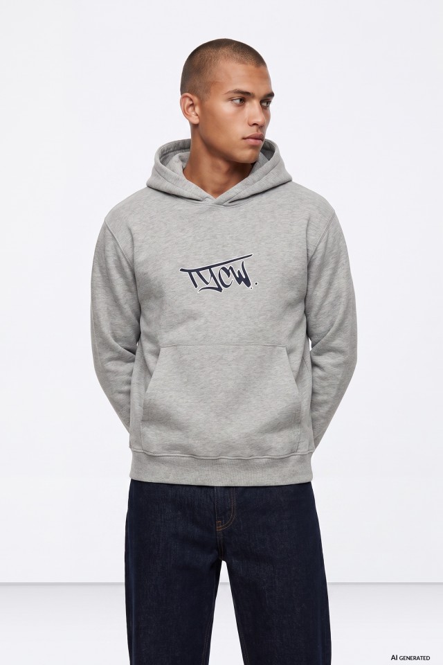 Sudadera gris con capucha