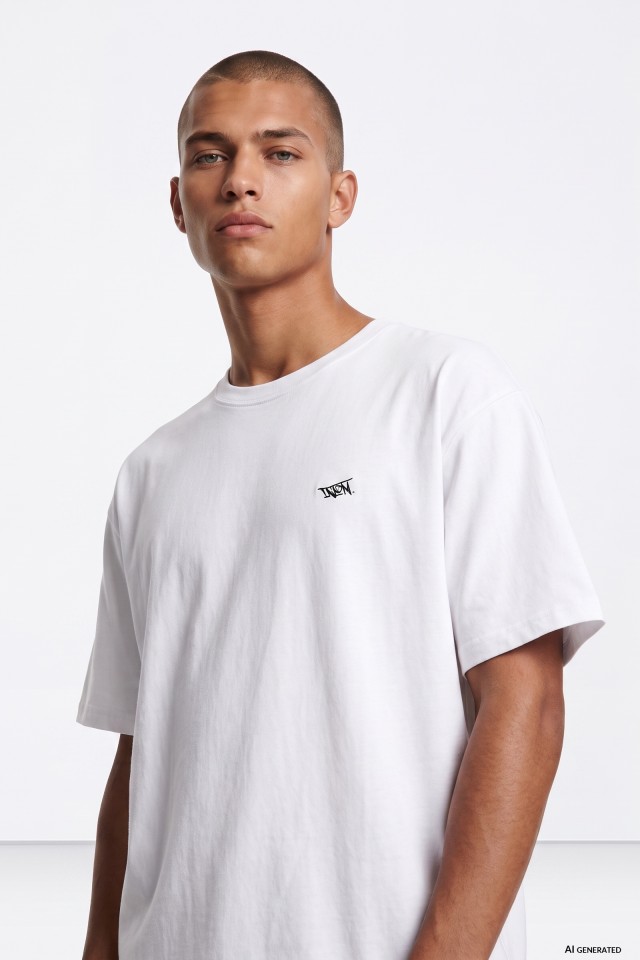 Camiseta oversize blanca b�sica