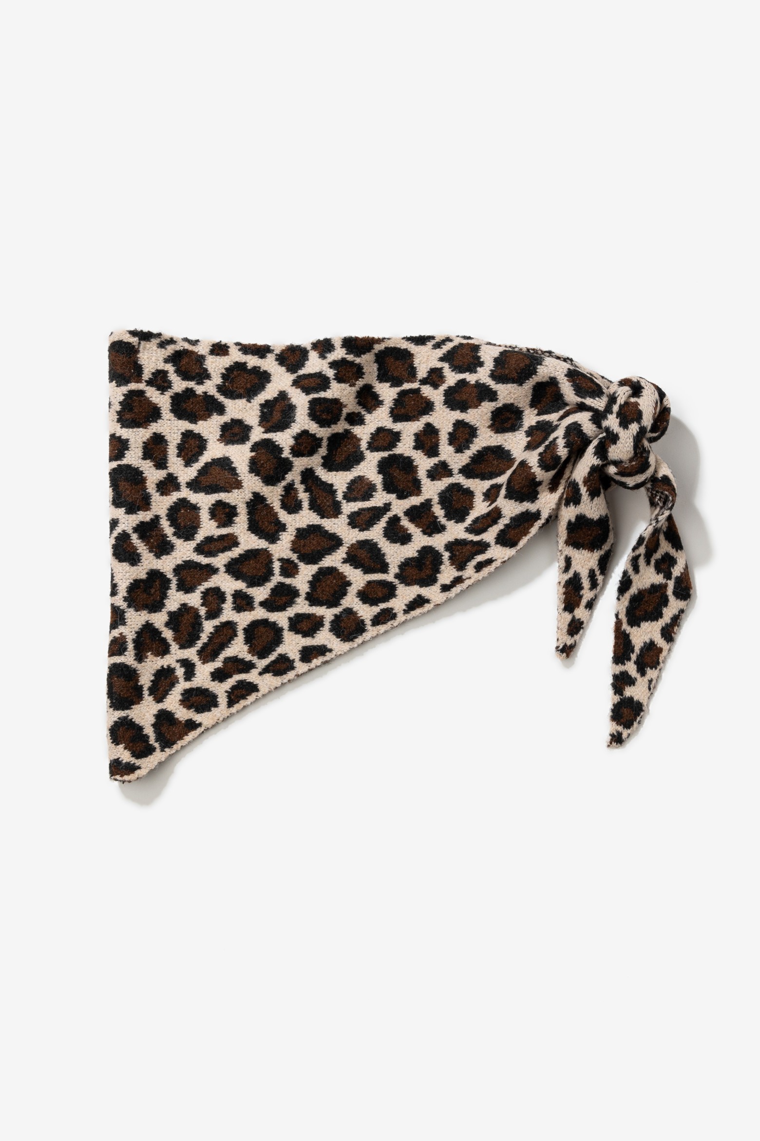 Len�o triangular animal print