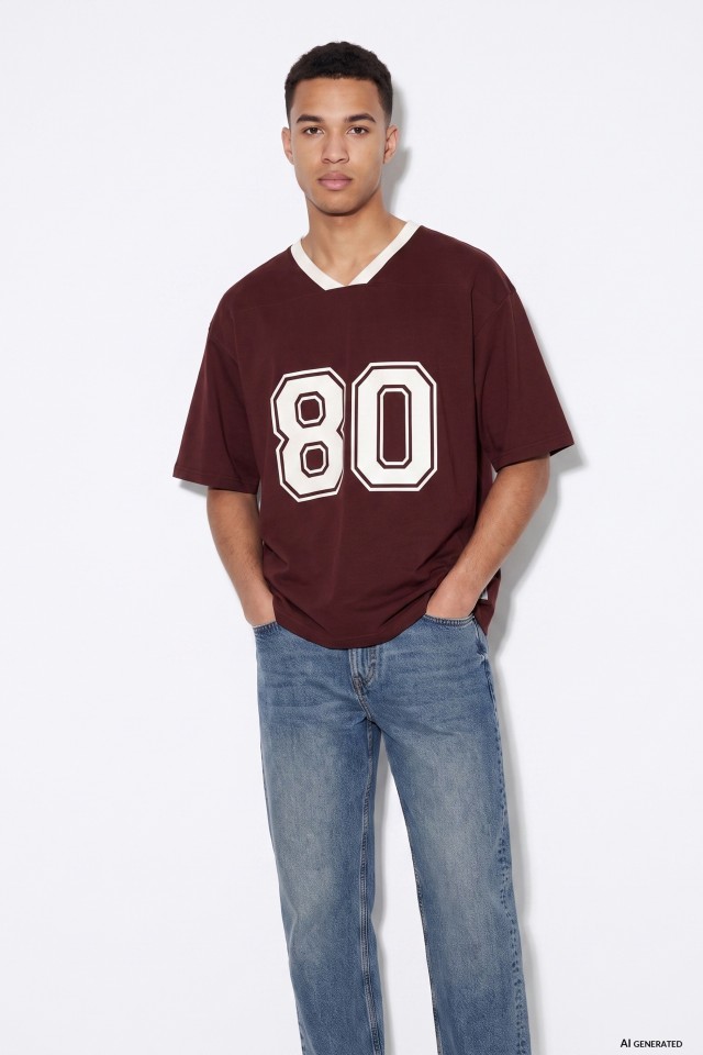 Red Short Sleeve T-shirt