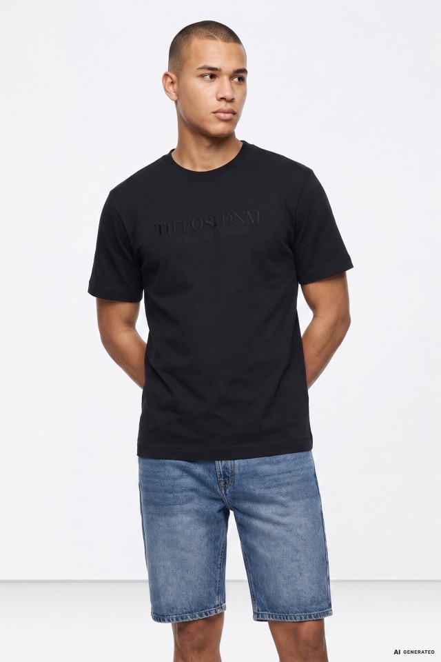 Black Short Sleeve T-shirt