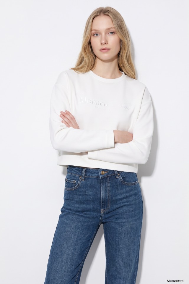 Minimalist Off-White Sweatshirt