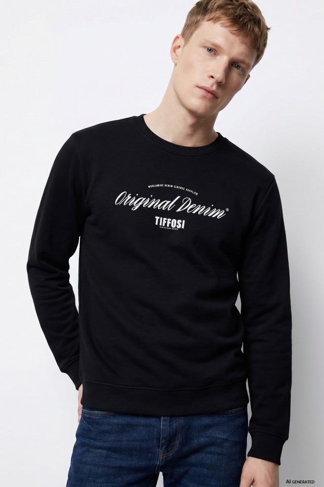 Sudadera negra estilo casual
