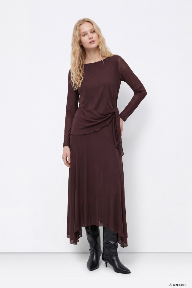 Vestido marr�n oscuro