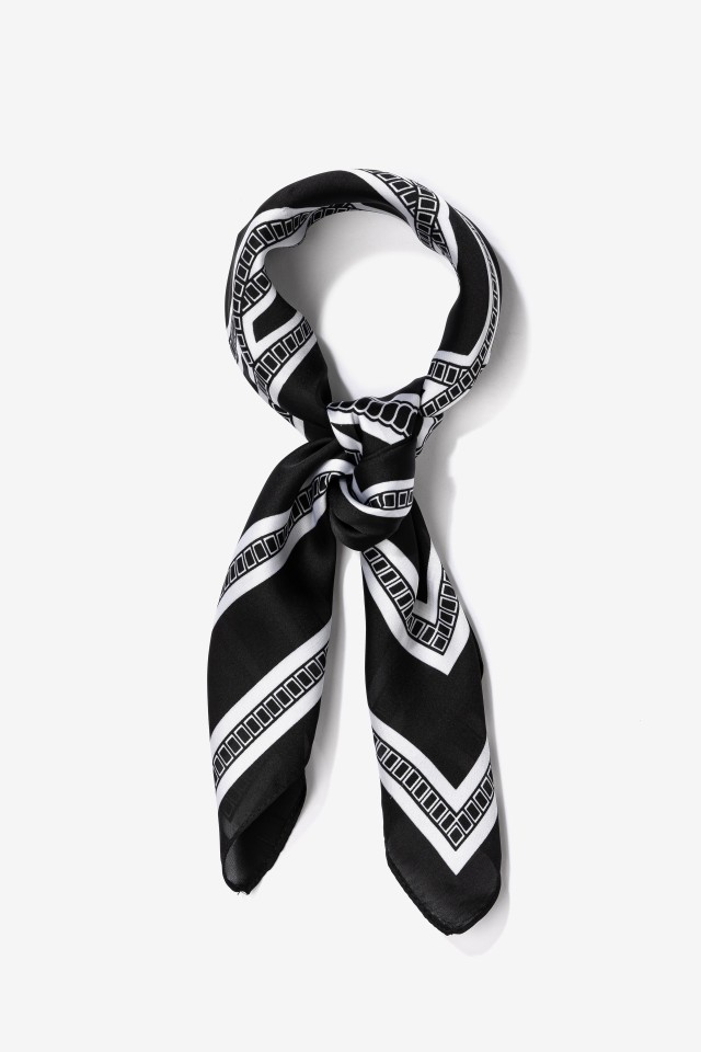 Black Scarf with Chain Print