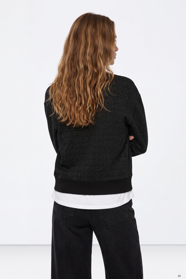 Black Sweatshirt Black Sweatshirt