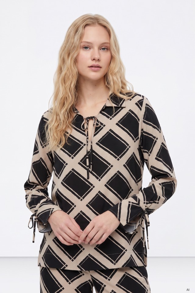 Blusa Manga Larga Negro