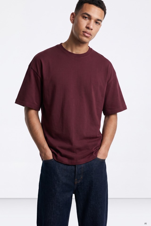 T-shirt oversize vermelho escuro