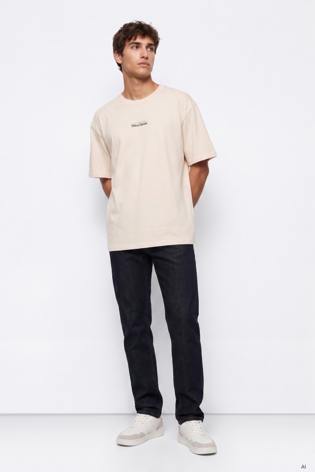 Leo Comfort Fit Jeans