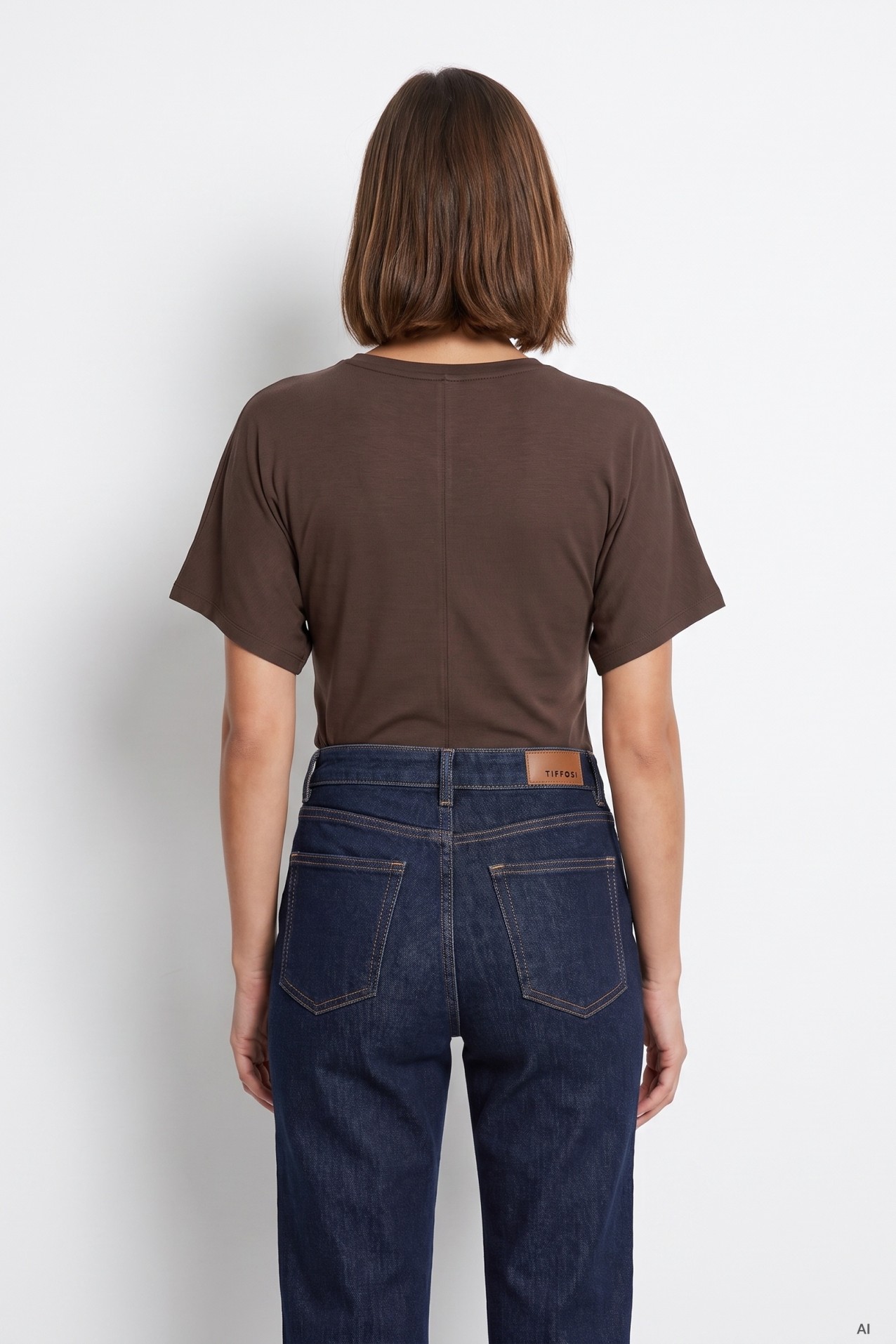 Camiseta marr�n manga corta
