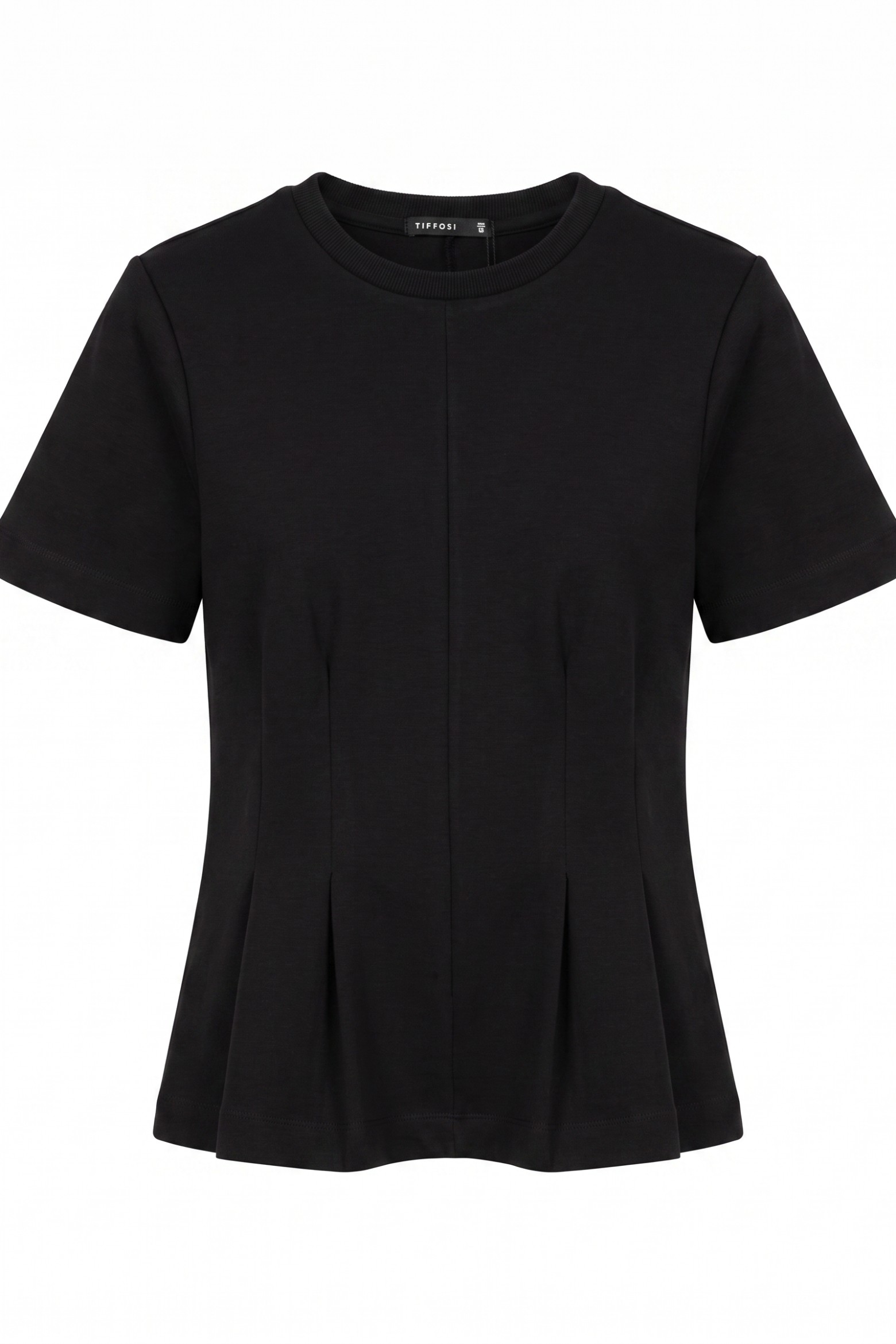 Camiseta negra ajustada corta