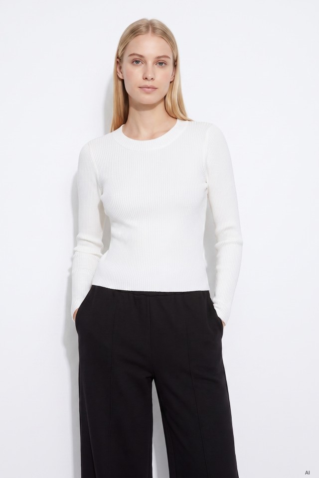 Camisola justa de cor cru