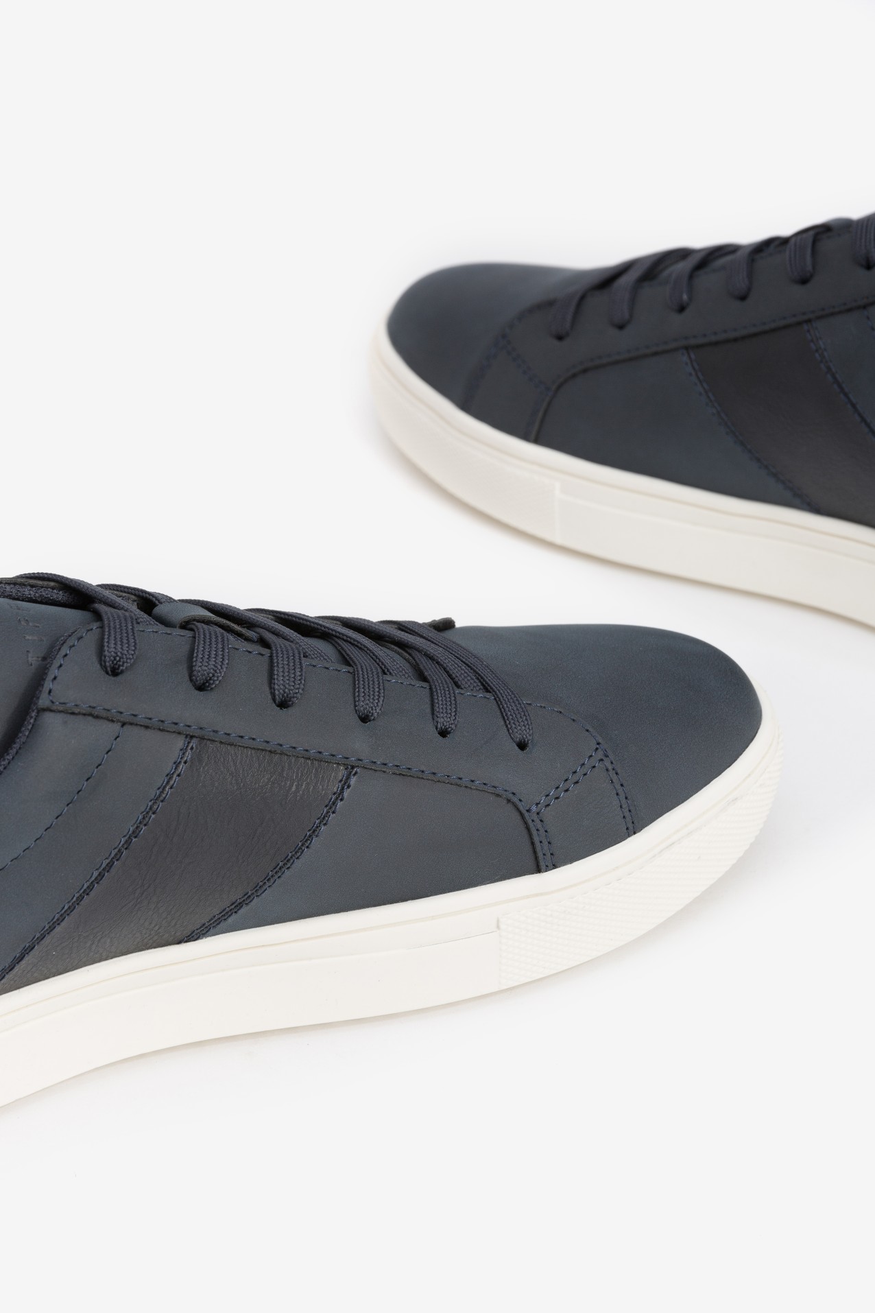 Zapatillas Efecto Piel
