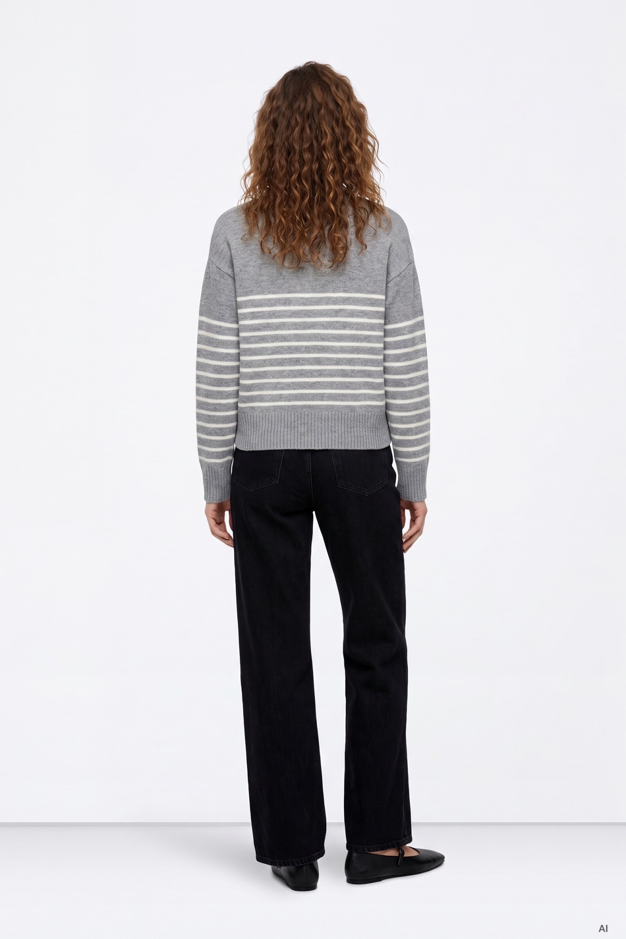 Women�s Woven Jeans