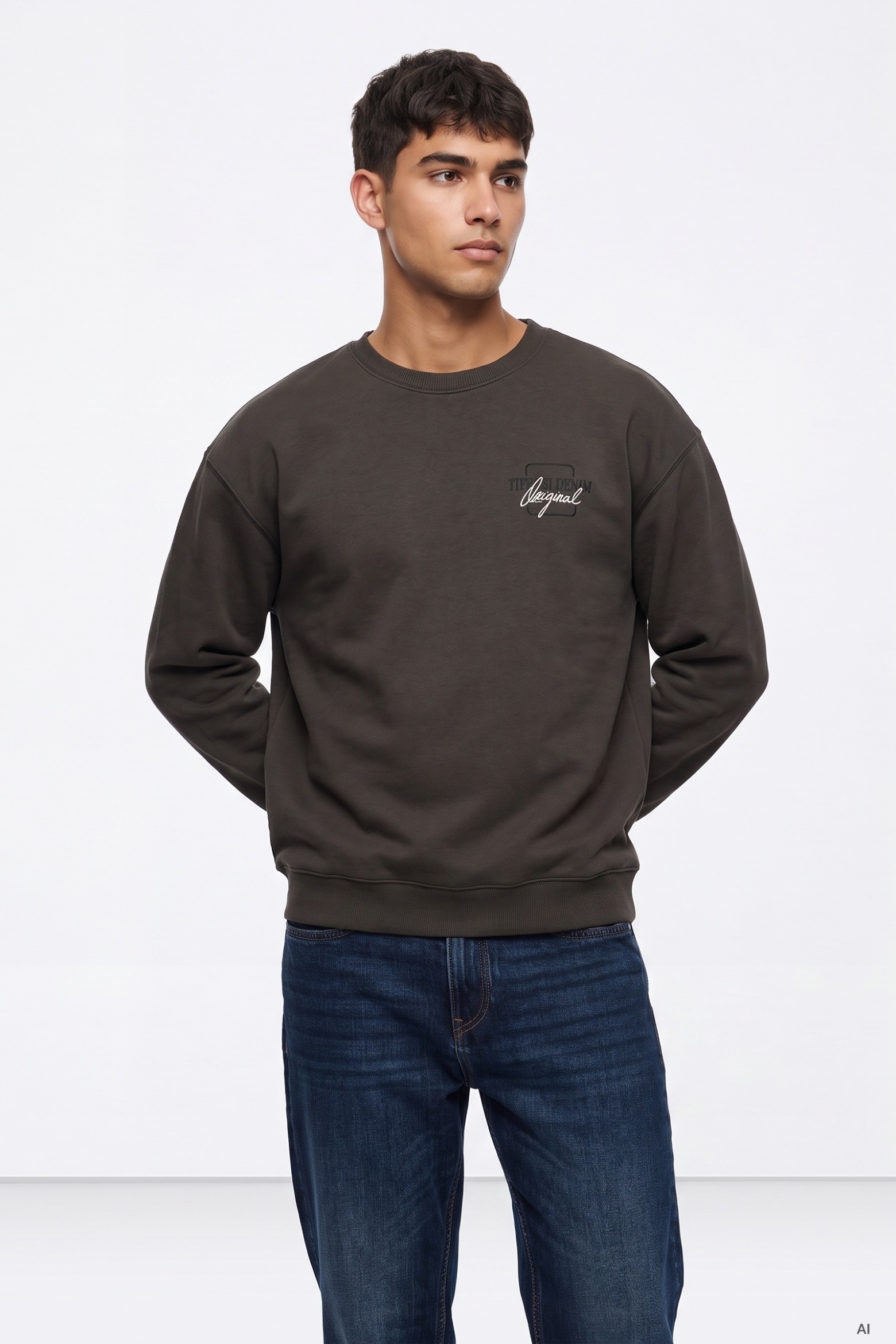 Sudadera marrón masculina